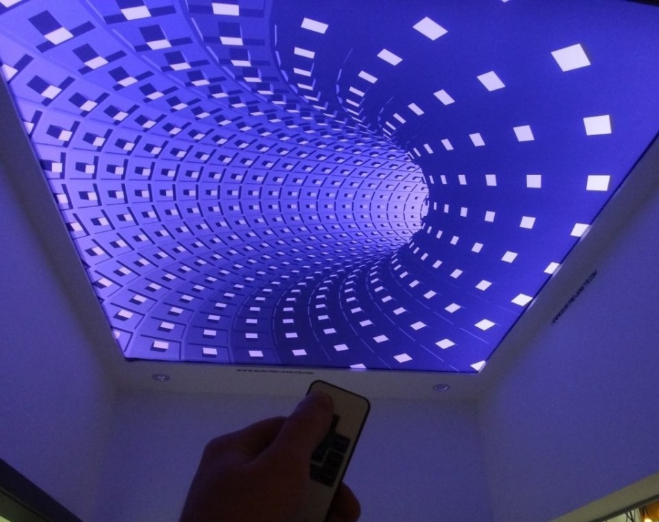 Заказать 3d натяжные потолки в г. Валдай